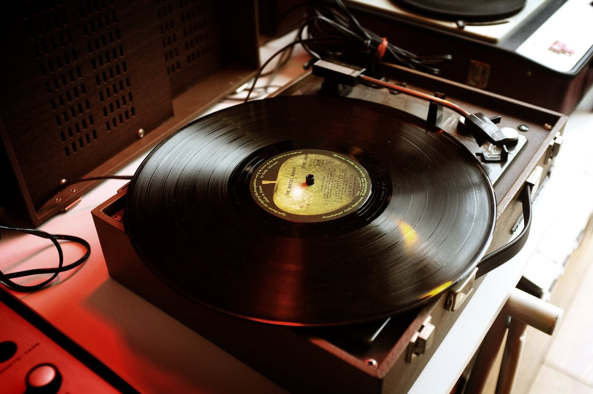 The Science of Vinyl Sound: Why Analog Still Beats Digital in 2026