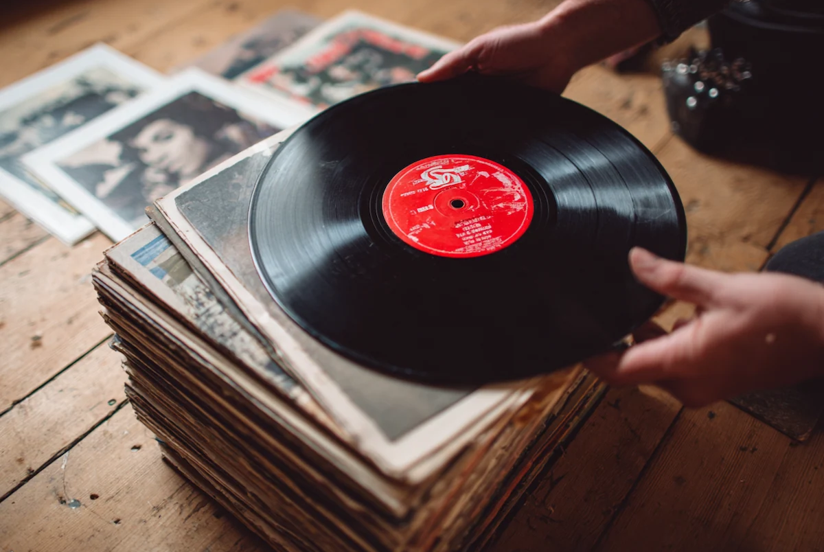 Every Scratch Tells a Story: The Emotional Archaeology of Vinyl Records