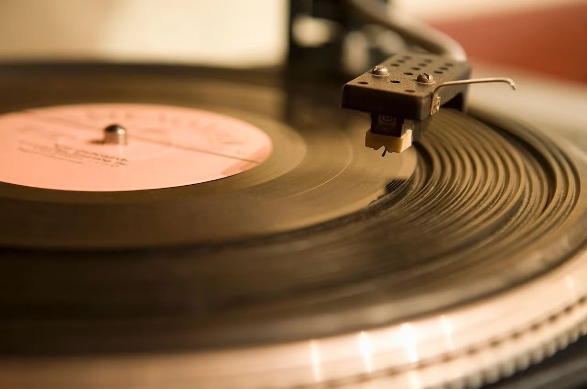 The History of Vinyl Records: From Classic Rock to Modern Indie