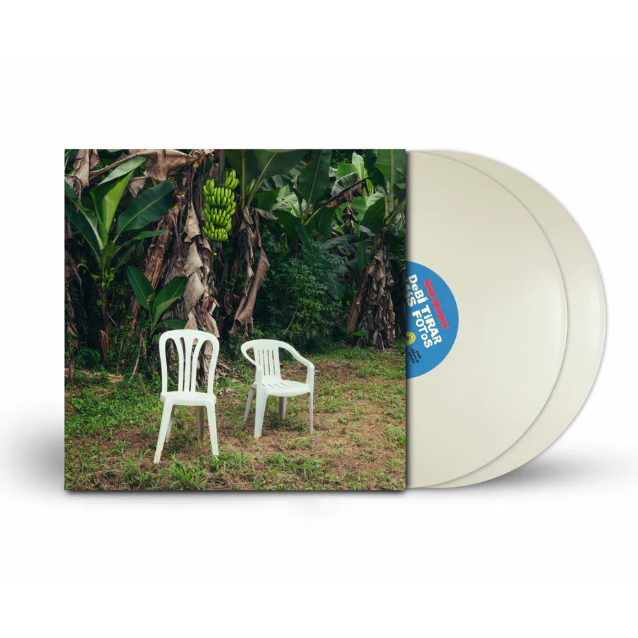 BAD BUNNY - DEBI TIRAR MAS FOTOS (2LP/OPAQUE WHITE VINYL)