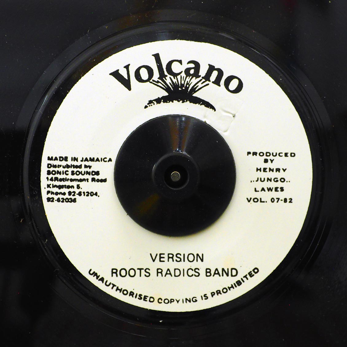 John Holt - Love I Can Feel / Roots Radics - Version (rhythm: "A Love I Can Feel")