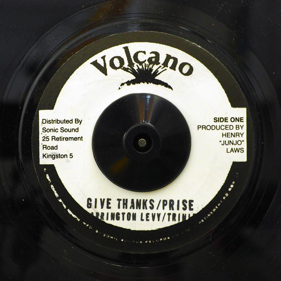 Barrington Levy, Trinity - Give Thanks & Praise / Roots Radics - A Yah We Deh Dub (rhythm: "Barrington Levy - A Yah We Deh")
