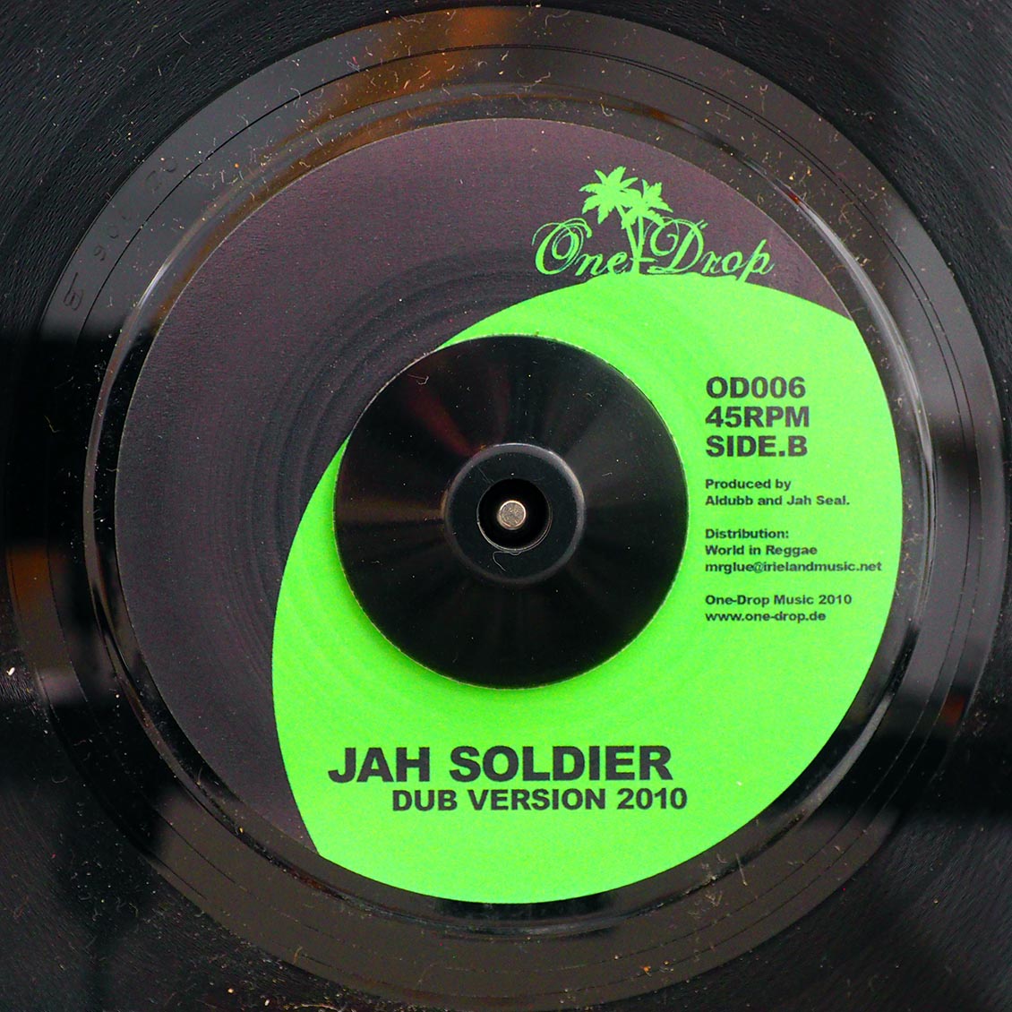 Jah Seal - Jah Soldier 2010 / Jah Soldier - Dub Version 2010