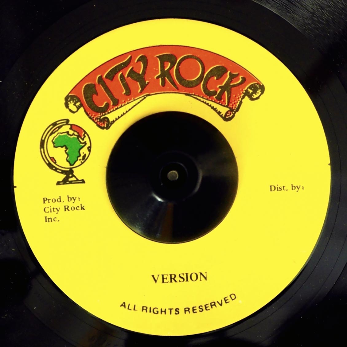 Papa Bebo - Leave Mi Daughter / Version (rhythm: "Pass The Kouchie") (orig. press)