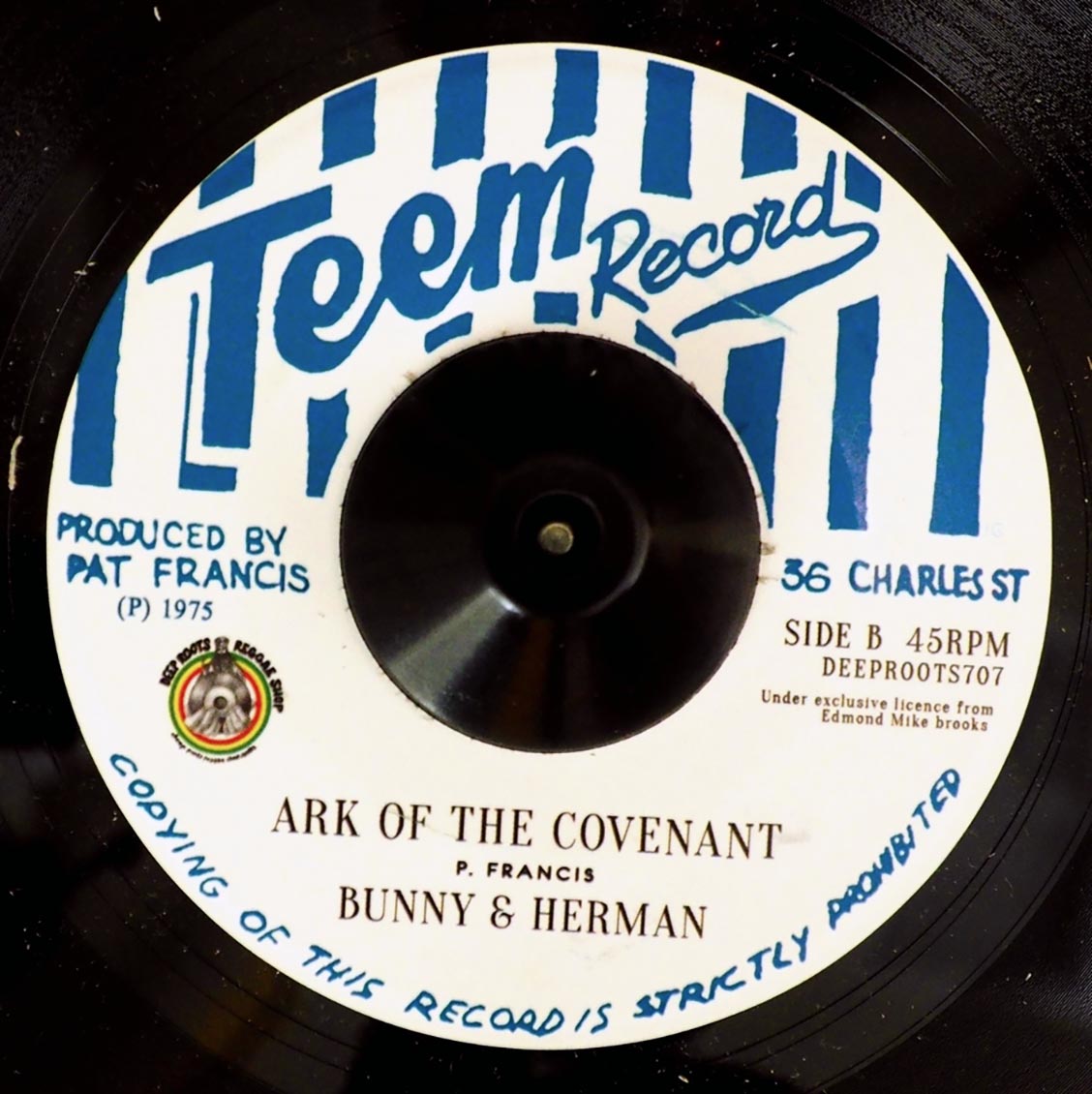 Jah Lloyd - No Tribal War / Bunny & Herman - Ark Of The Covenant