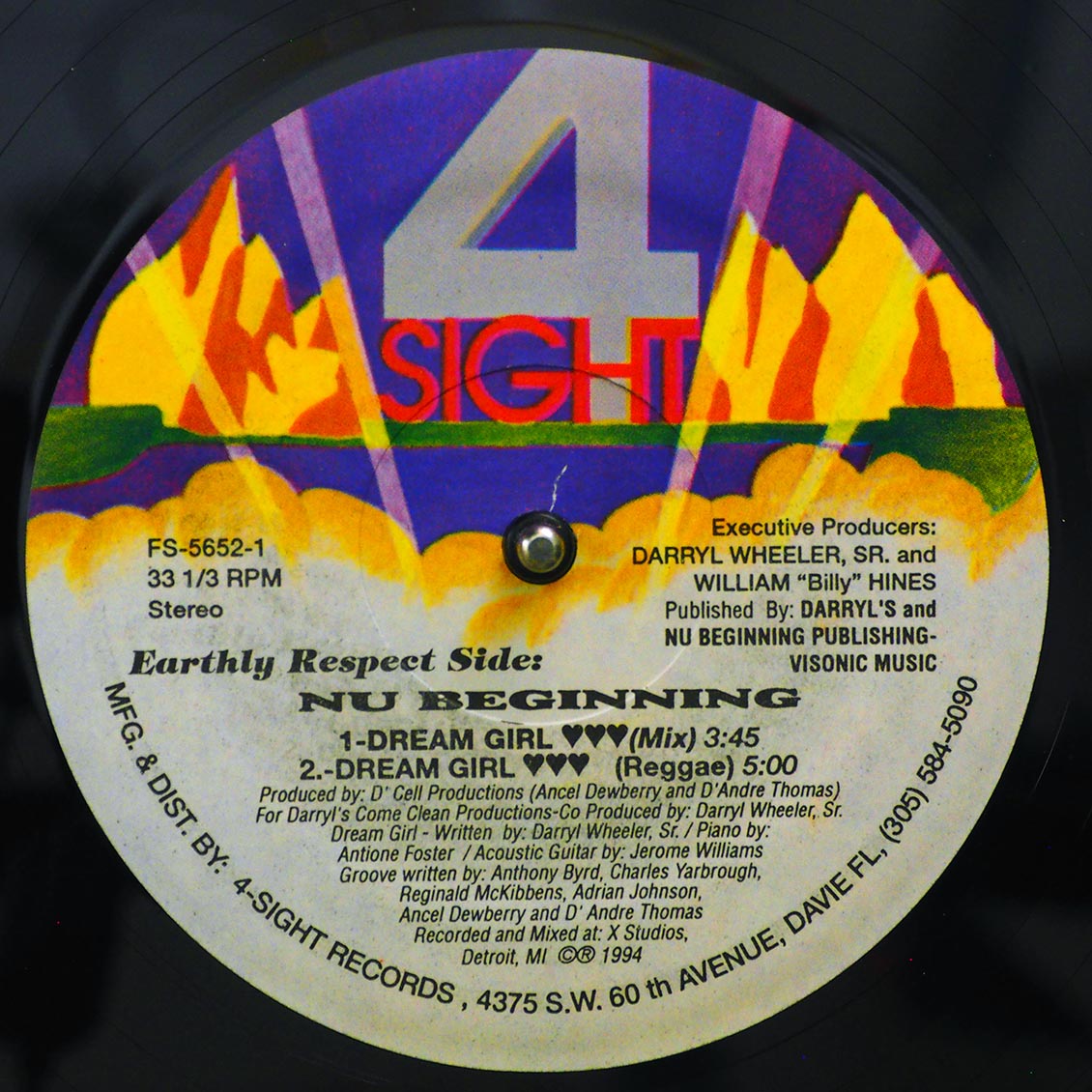 Nu Beginning - Dream Girl; Nu Beginning - Groove; Nu Beginning - Humm / Nu Beginning - Dream Girl (Mix); Nu Beginning - Dream Girl (Reggae) (orig. press)
