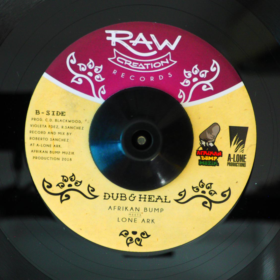 Purple D'Lyte - Chant & Heal / Afrikan Bump, Lone Ark Riddim Force - Dub & Heal