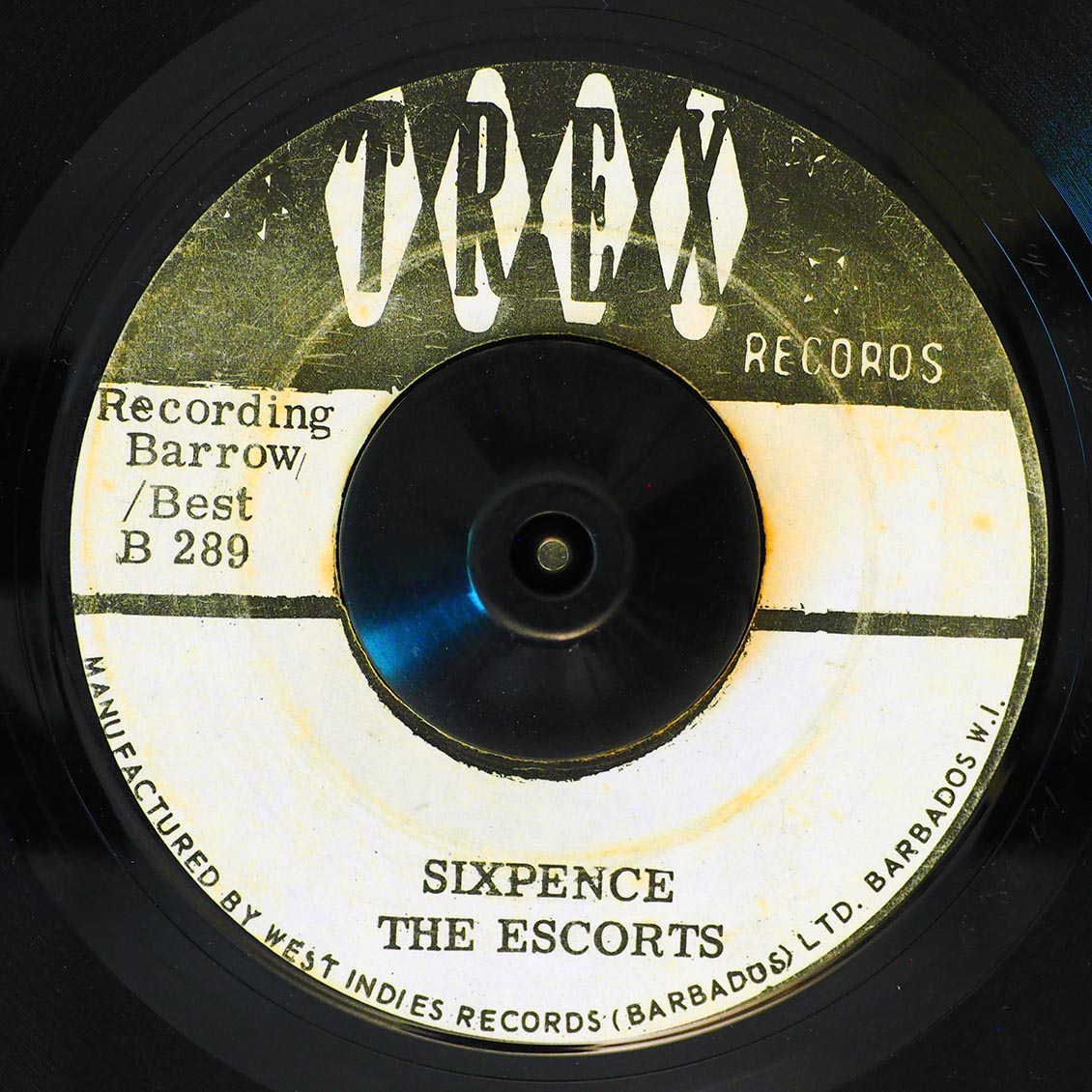 The Escorts - Sixpence / The Escorts - Loving Feeling