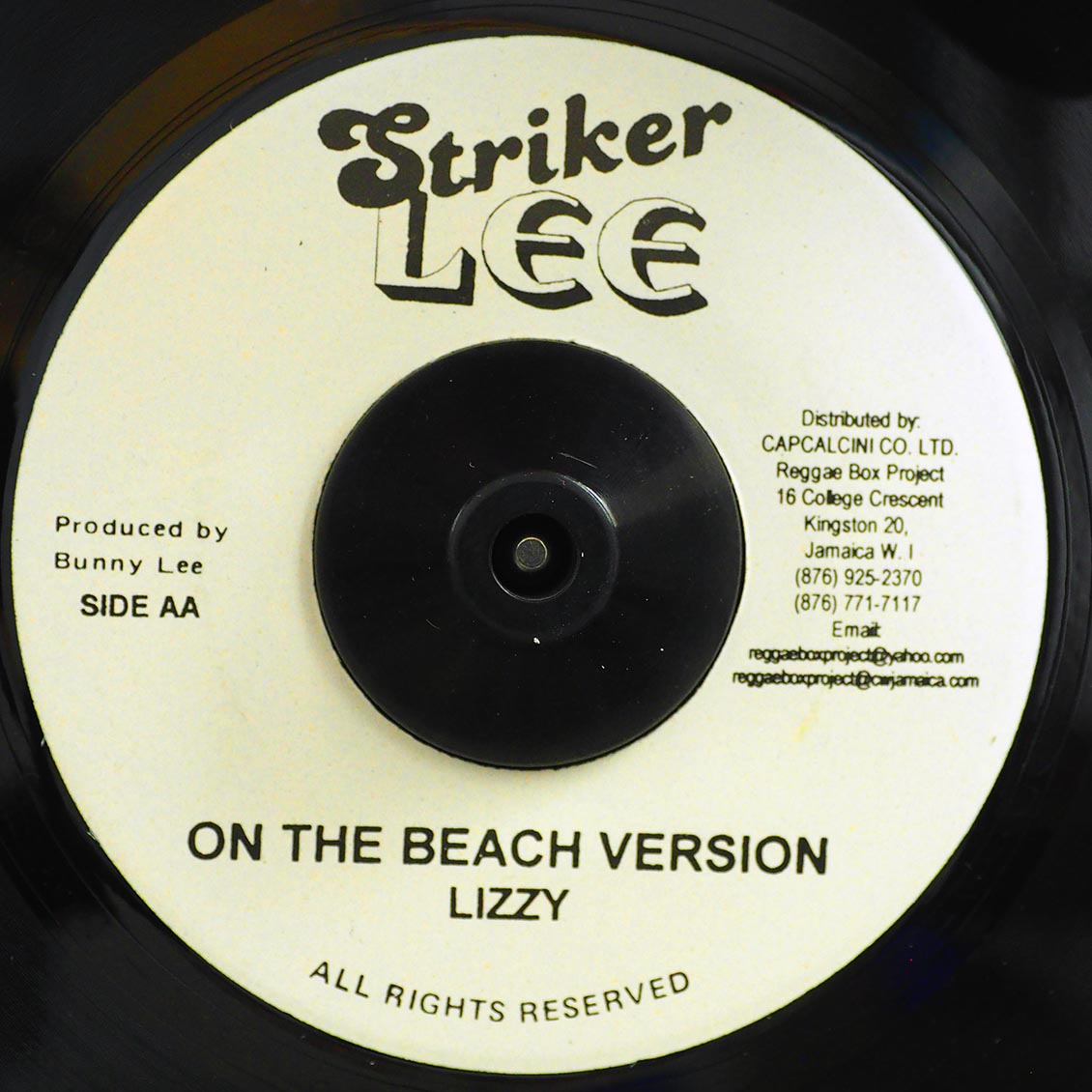 John Holt - On The Beach / Lizzy - On The Beach Version