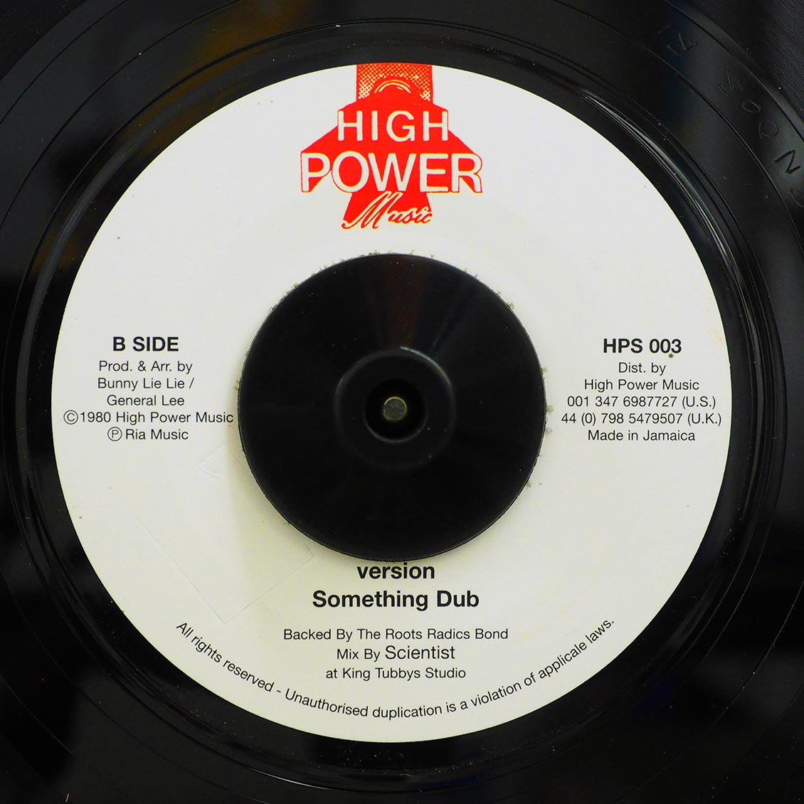 Bunny Lie Lie - Something Gonna Happen / Version (rhythm: "Linval Thompson - Zion") (UK press)