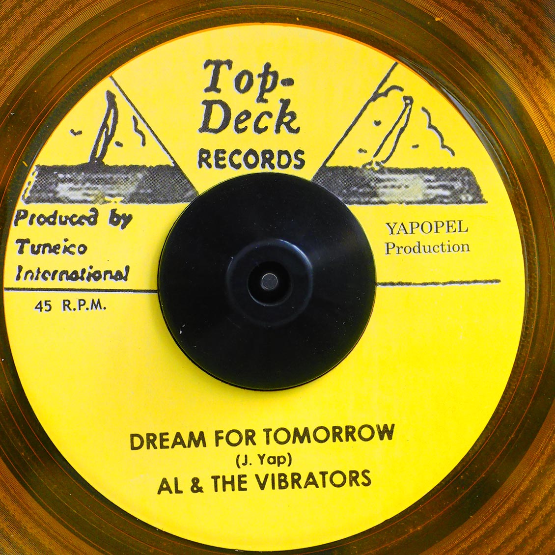 Schoolboys - Old Broom Sweep Clean / Al & The Vibrators - Dream For Tomorrow (orange vinyl)