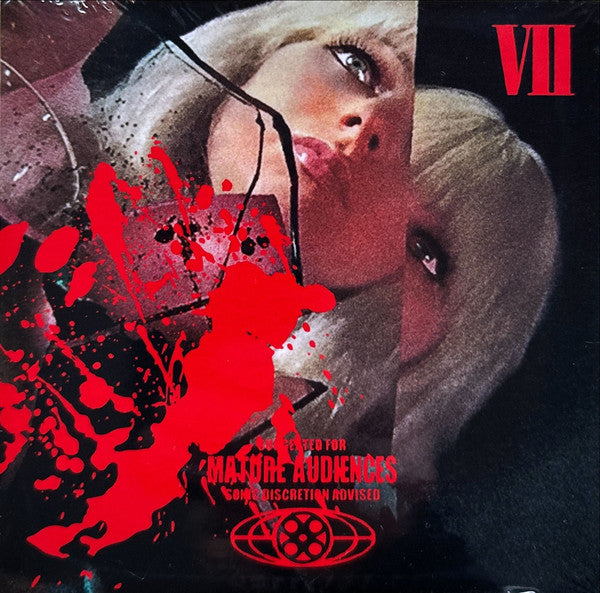CHROMATICS - CLOSER TO GREY