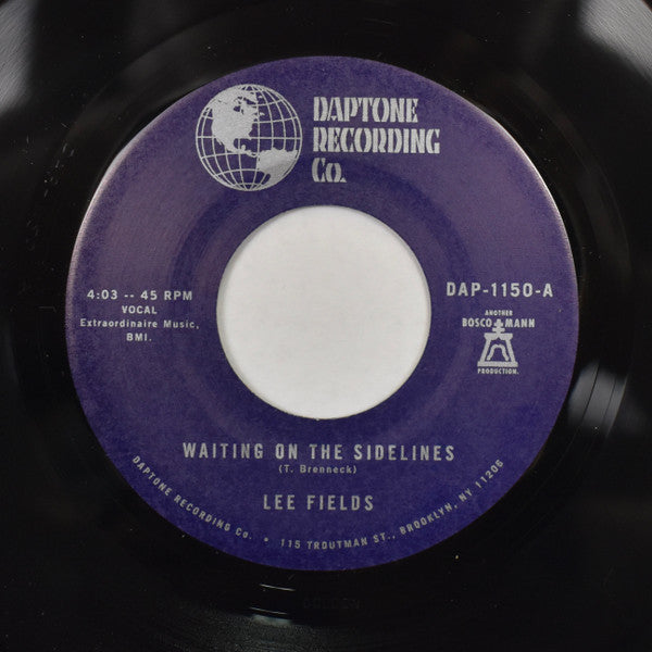 FIELDS,LEE - WAITING ON THE SIDELINES