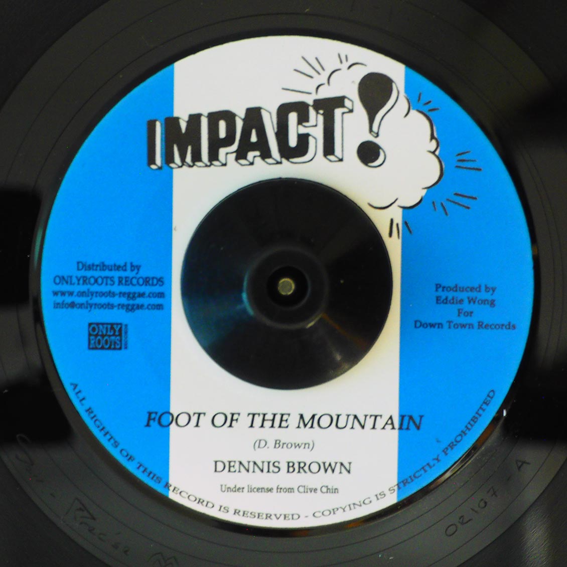 Dennis Brown - Foot Of The Mountain / Version (rhythm: "Dennis Brown - Foot Of The Mountain") product cover