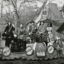 Raconteurs - Consolers Of The Lonely