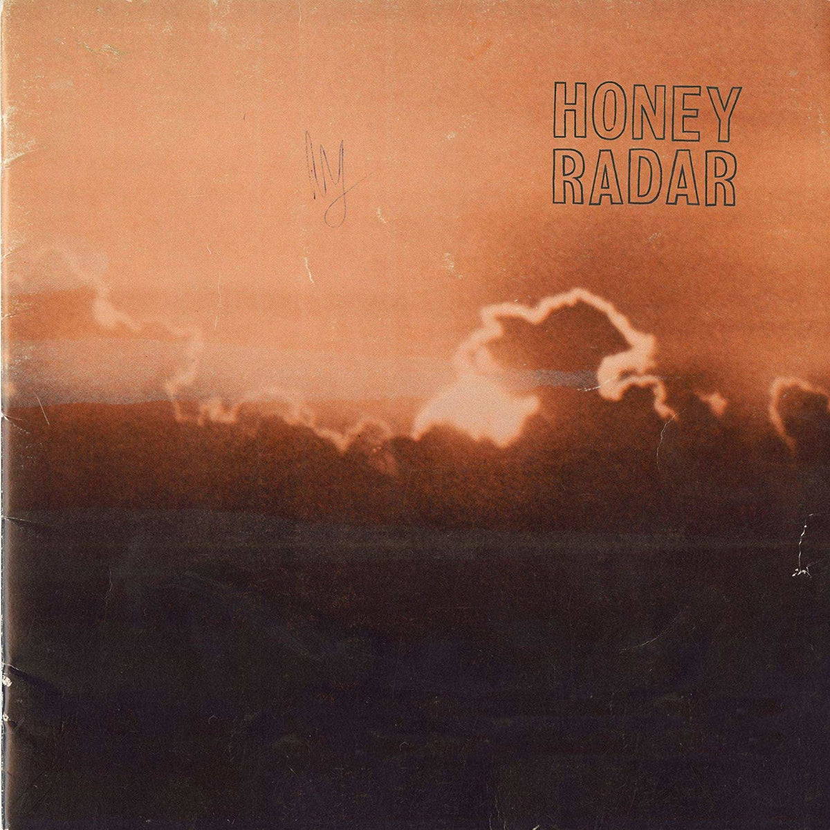 HONEY RADAR - RUBY PUFF OF DUST