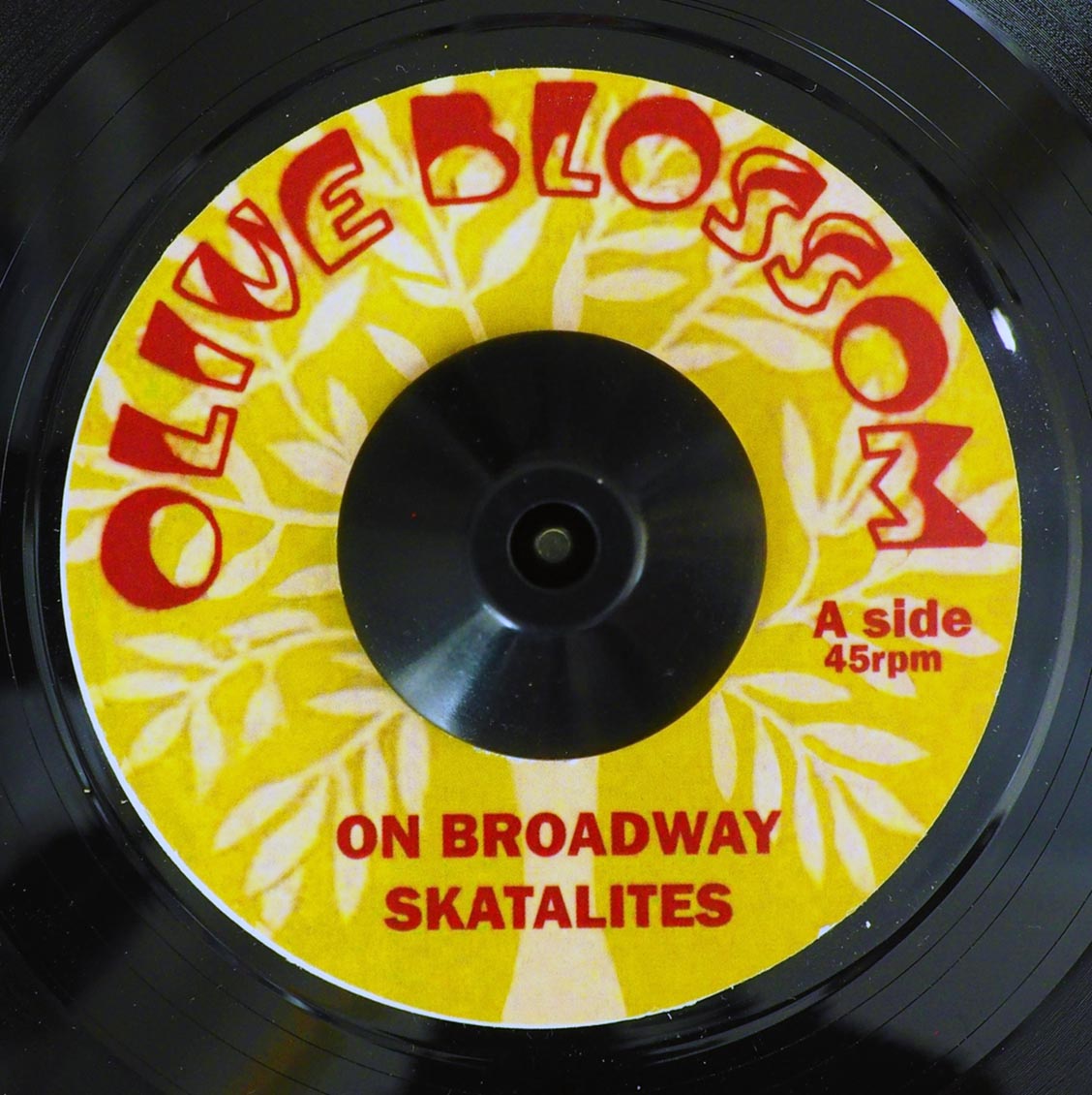 The Skatalites - On Broadway  /  Teddy Ling - I'm A Lover Try Me