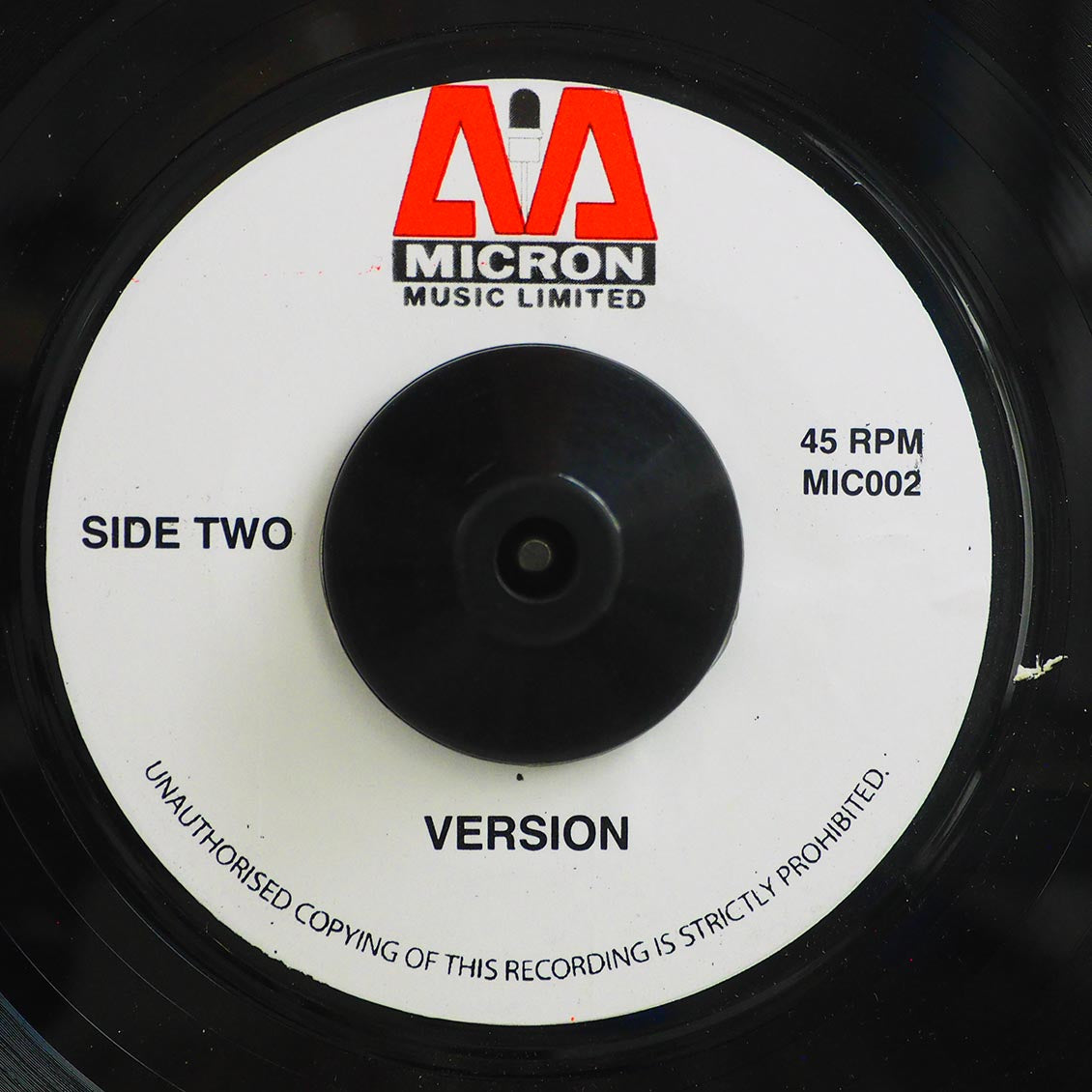 Wayne Jarrett - Satta Dread  /  Version
