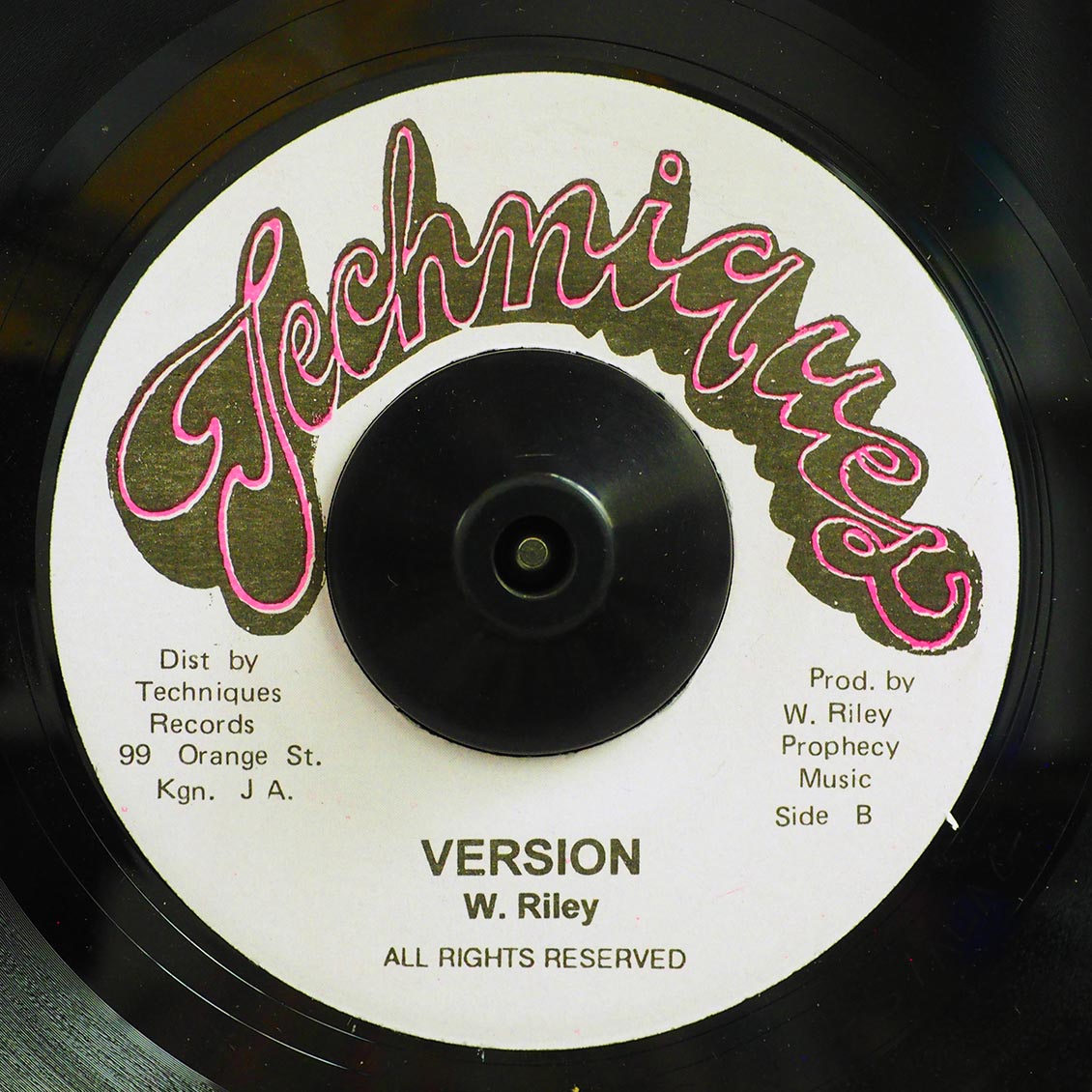 Tenor Saw - Ring The Alarm  /  Stalag Version (rhythm: "Stalag")