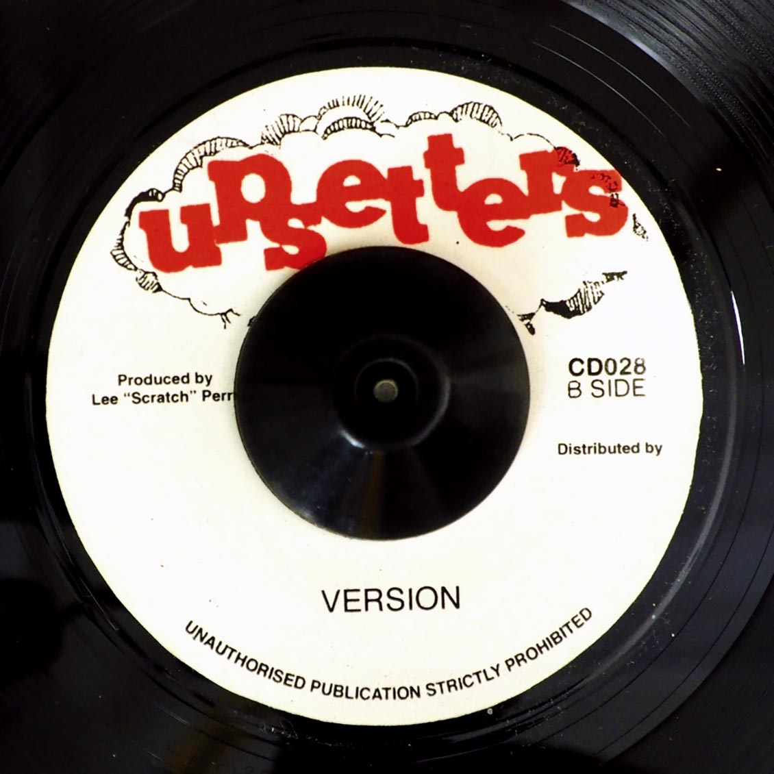 Lee Perry - Dreadlocks In The Moonlight  /  Version