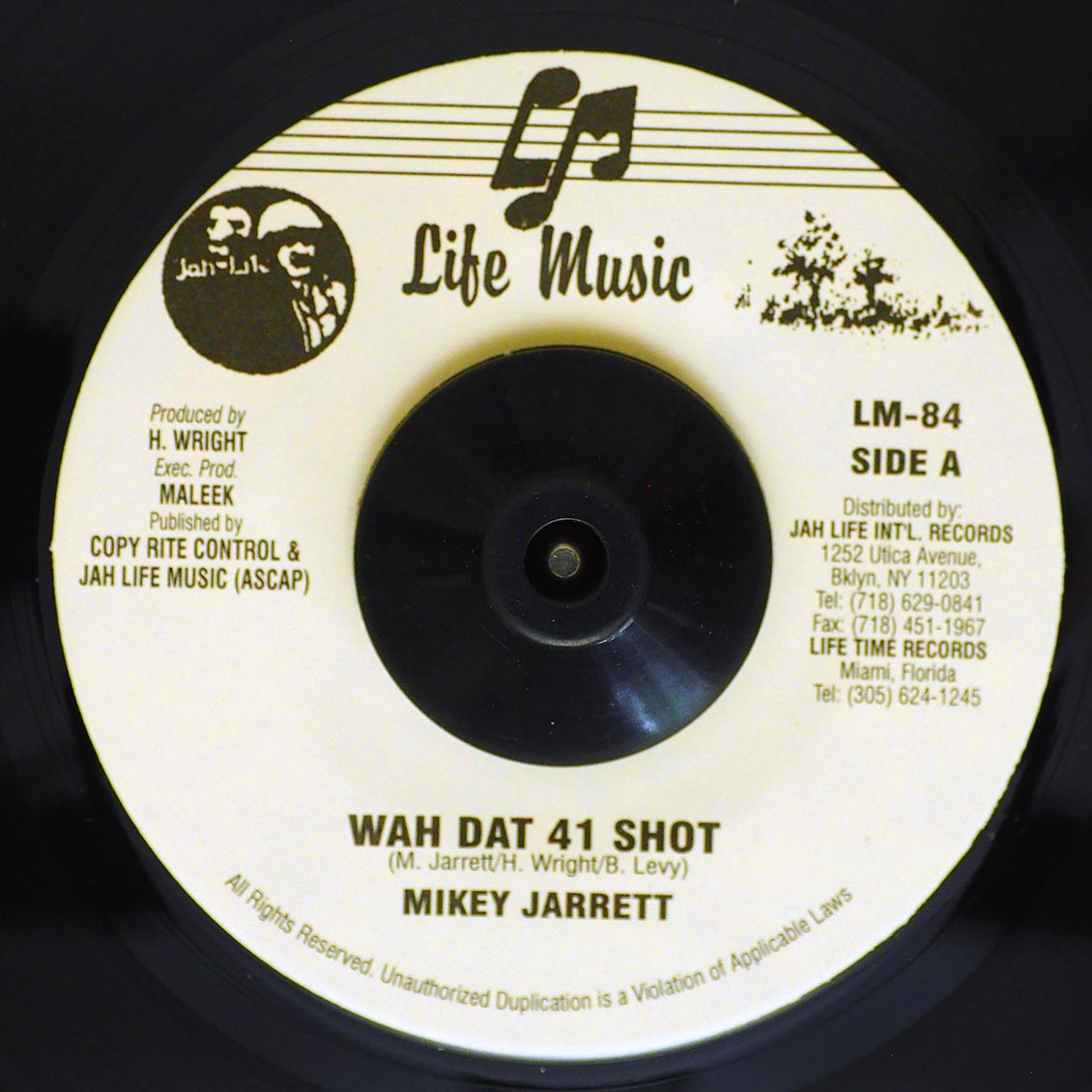 Mikey Jarrett - Wah Dat 41 Shot (rhythm: "Vacuum Sweeper")