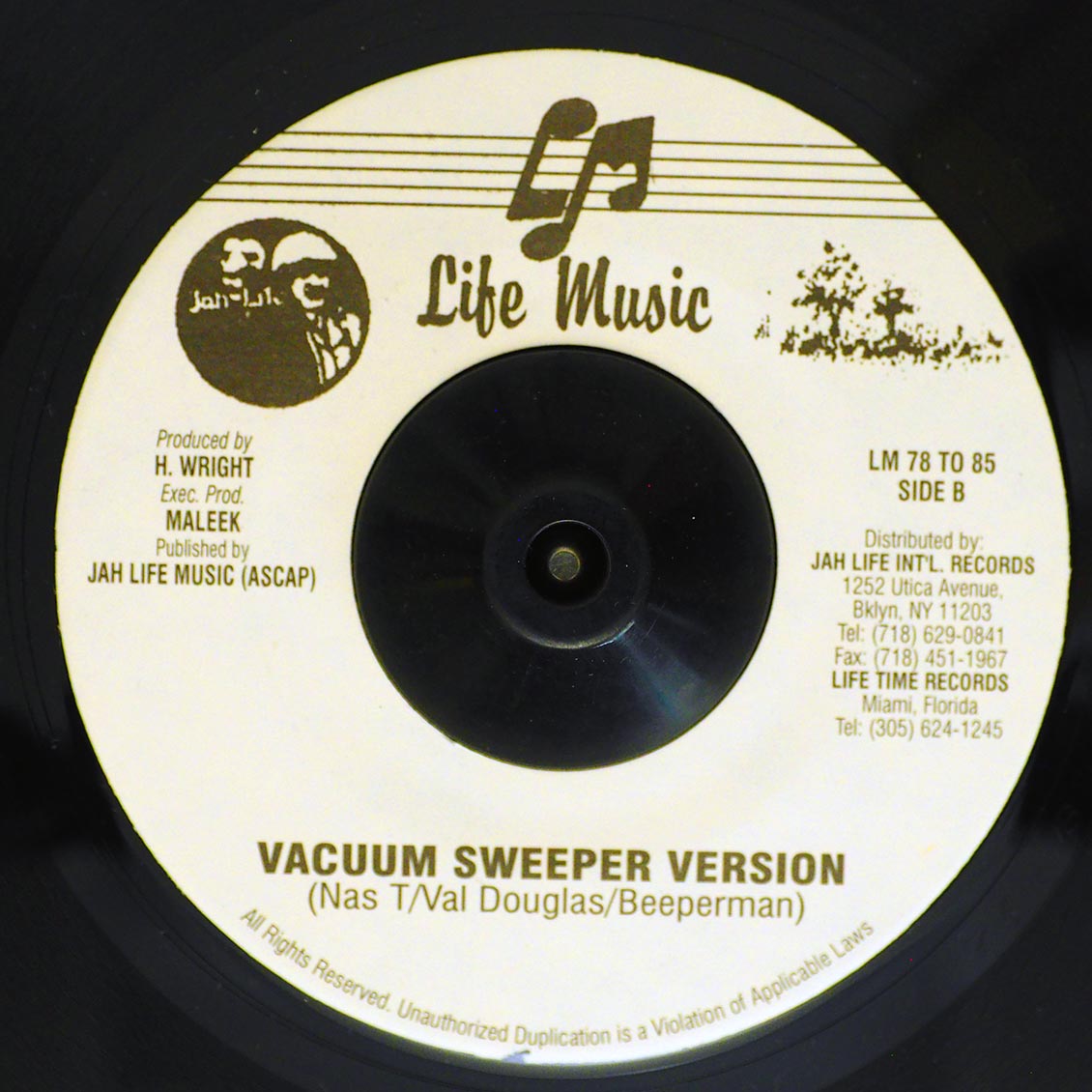 Mikey Jarrett - Wah Dat 41 Shot (rhythm: "Vacuum Sweeper")