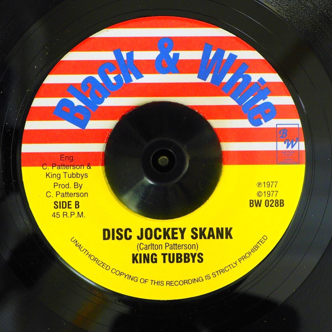 King Tubby - Psalms Of Drums  /  Disc Jockey Skank (rhythm: "Mikey Dread - Love The Dread")