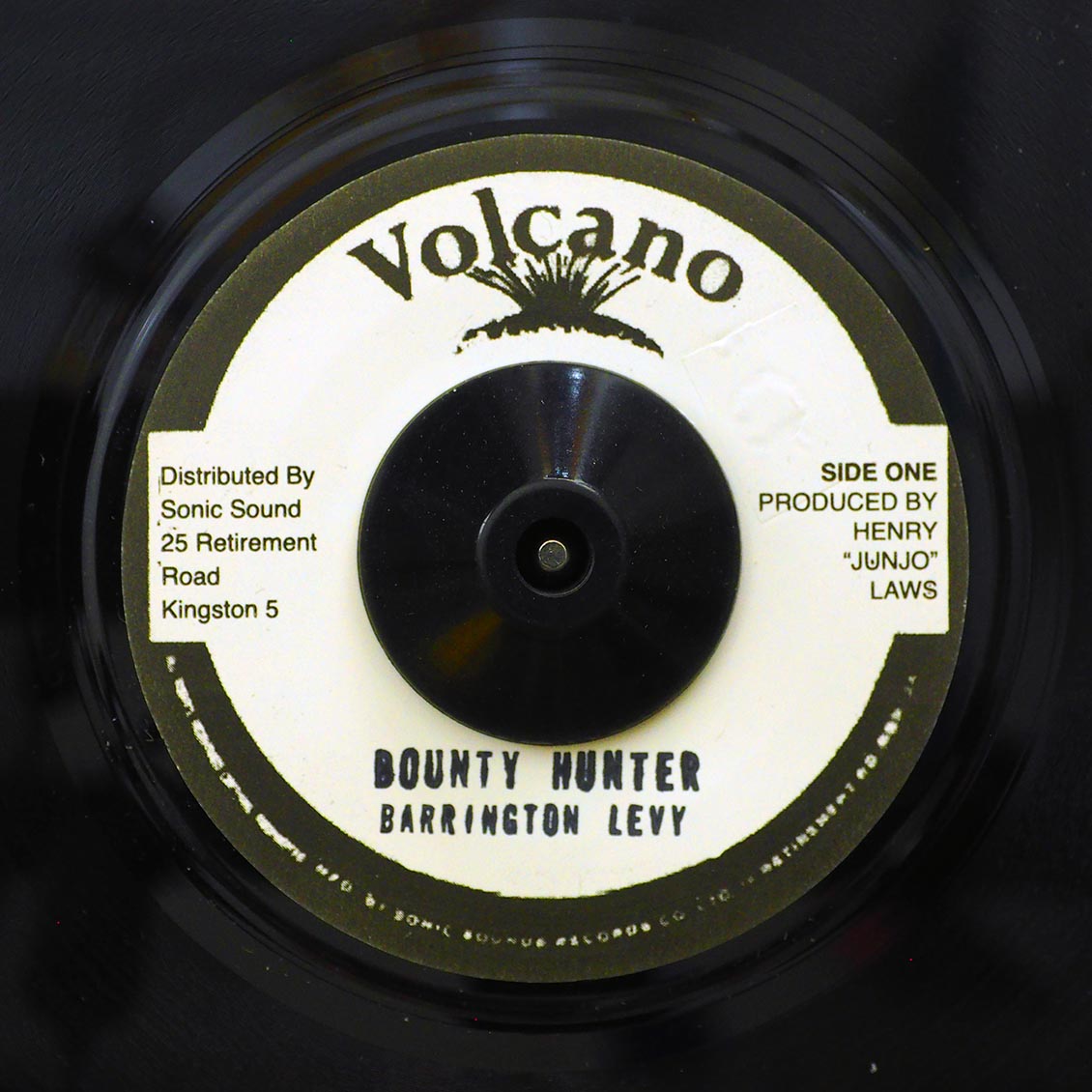 Barrington Levy - Bounty Hunter  /  Roots Radics - Untitled