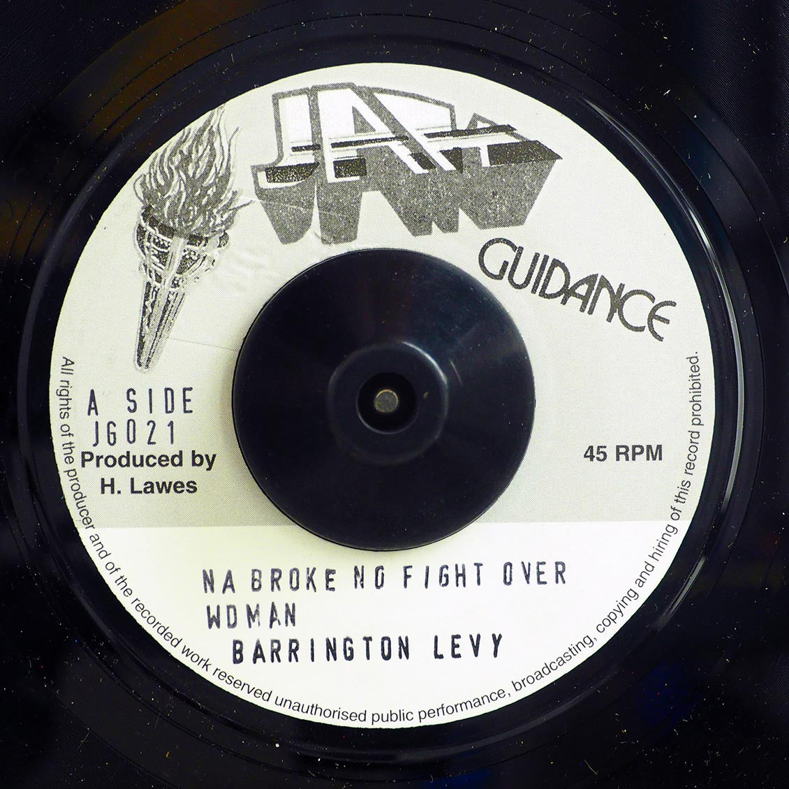 Barrington Levy - Na Broke No Fight Over Woman  /  Roots Radics - Version
