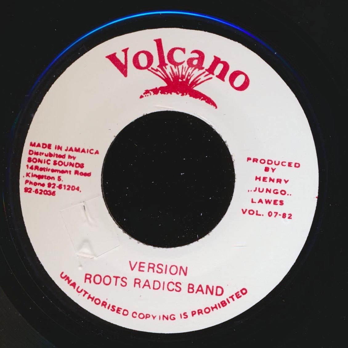 Barrington Levy - Shaolin Temple  /  Roots Radics - Version