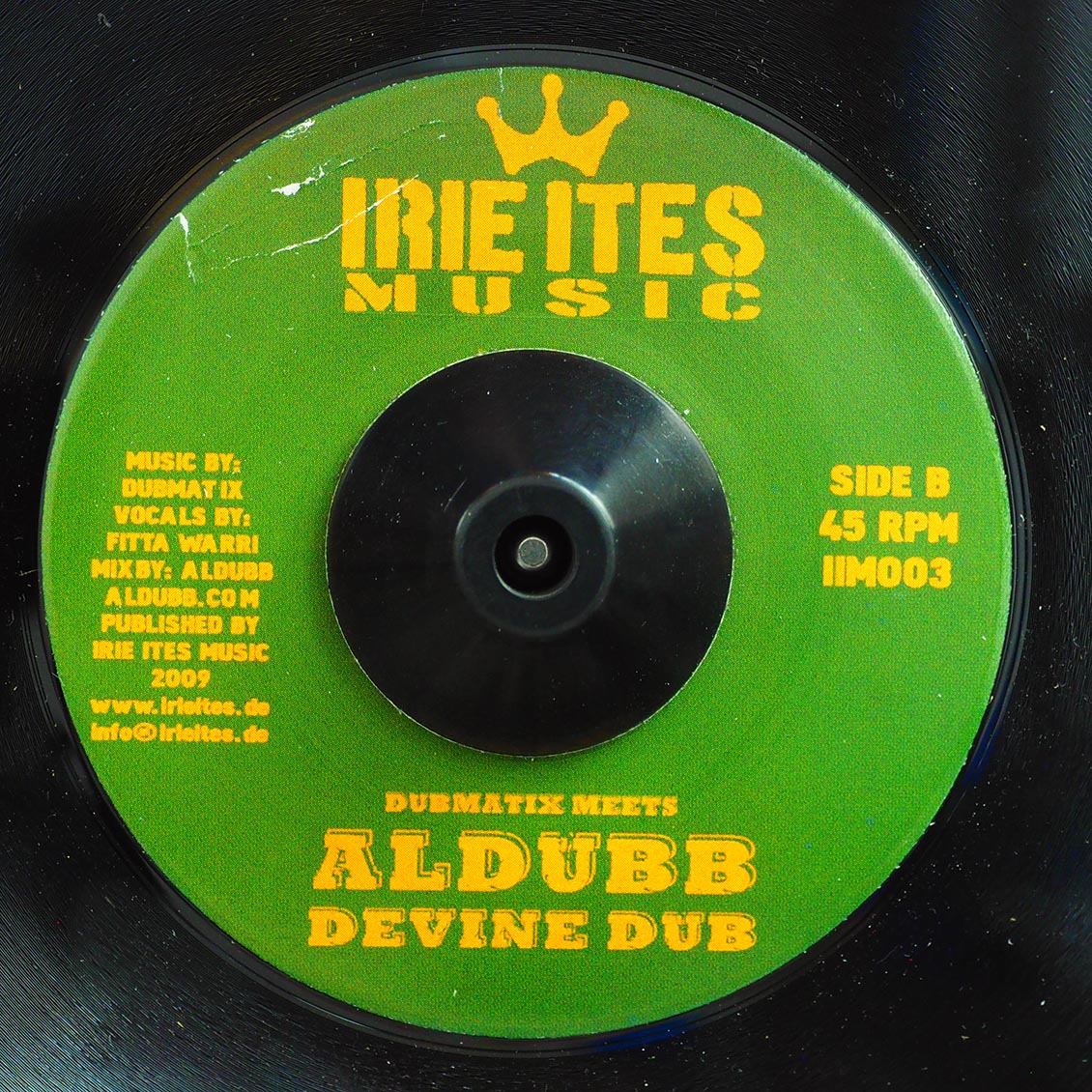 Dubmatix, Fitta Warri - Honourable & Devine  /  Dubmatix, Aldubb - Devine Dub