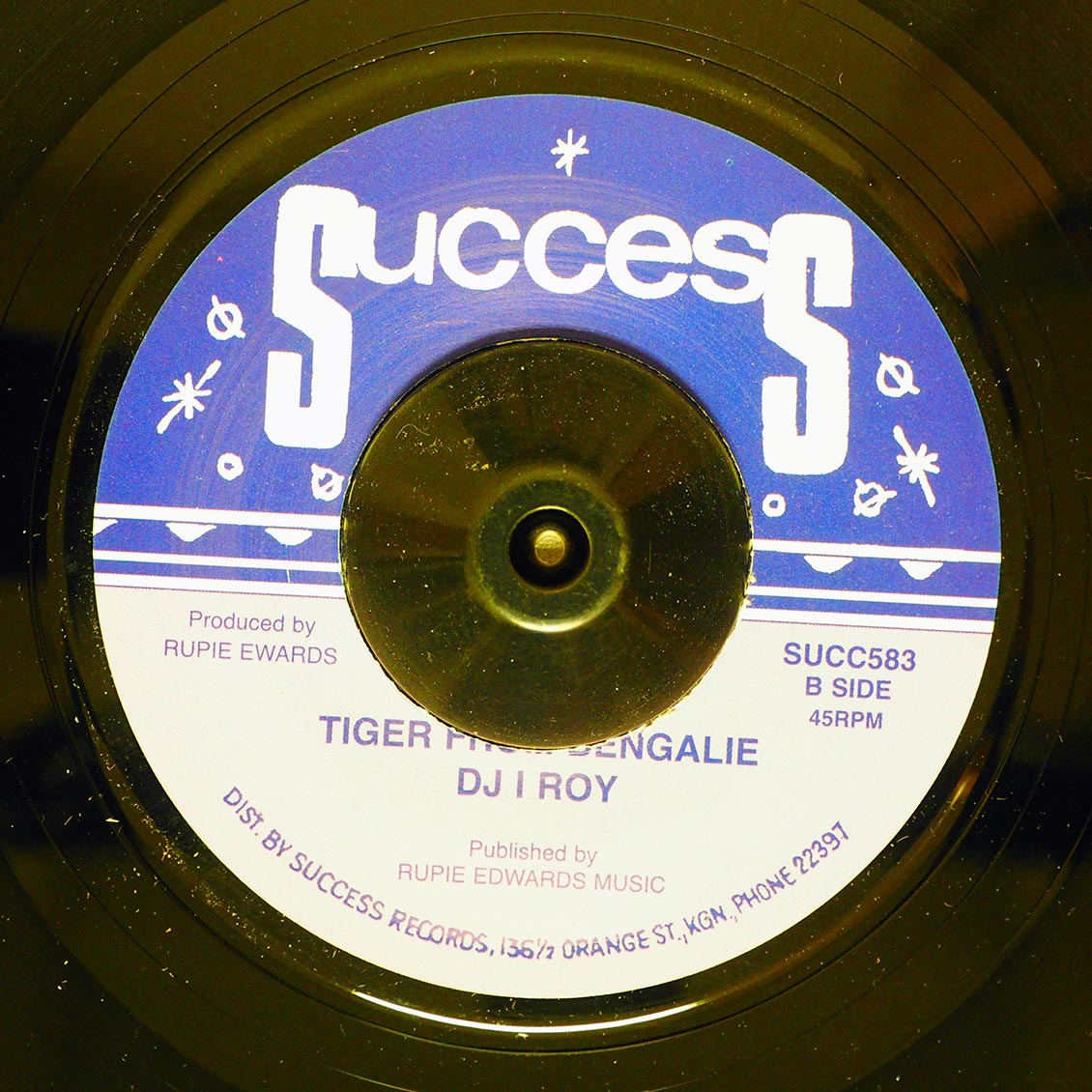 Itals - Ba Da Doo Ba Dey  /  I Roy - Tiger From Bengalie (rhythm: "Itals - Ba Da Doo Ba Dey")