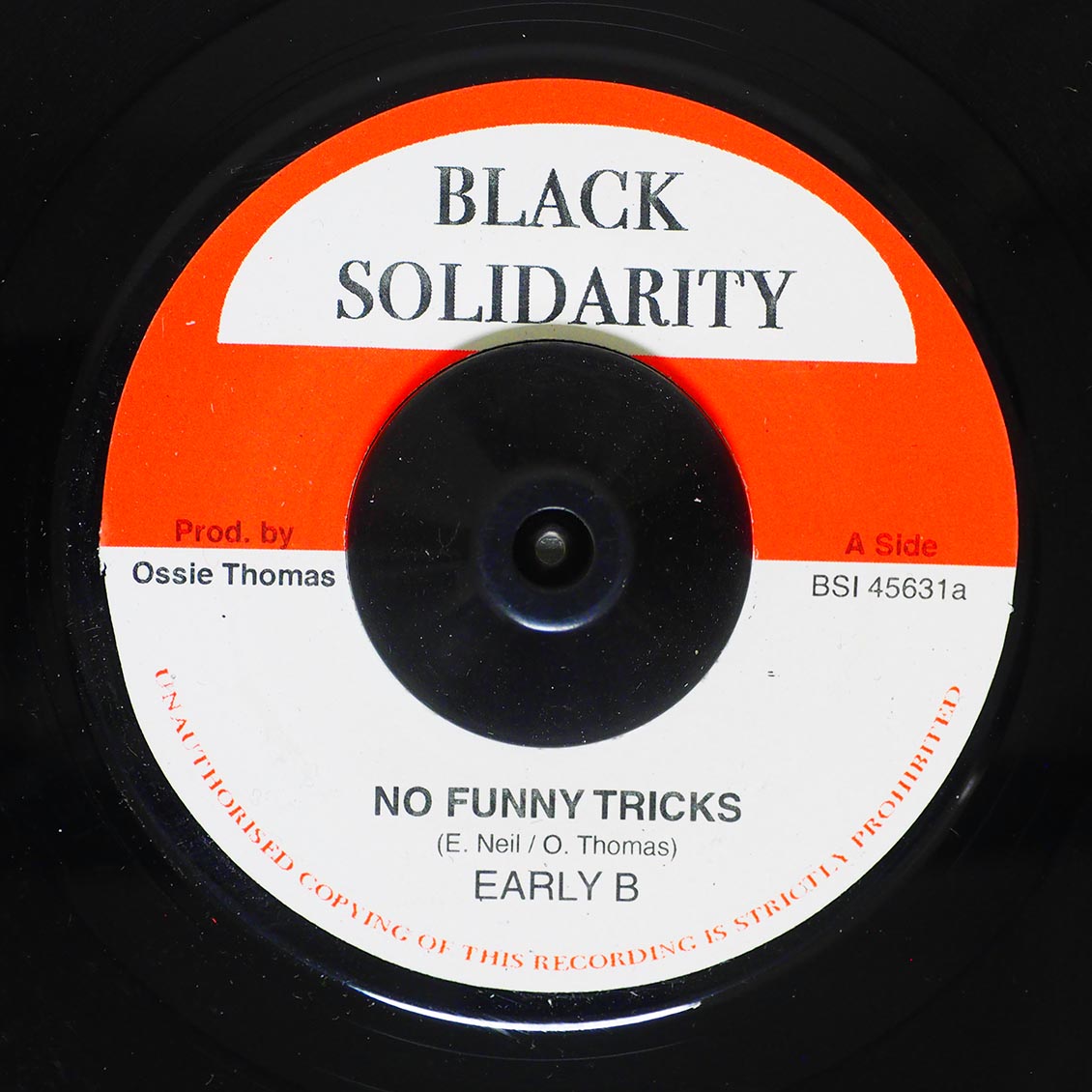 Early B - No Funny Tricks  /  Version (rhythm: "Billy Jean AKA Chim Cherie")