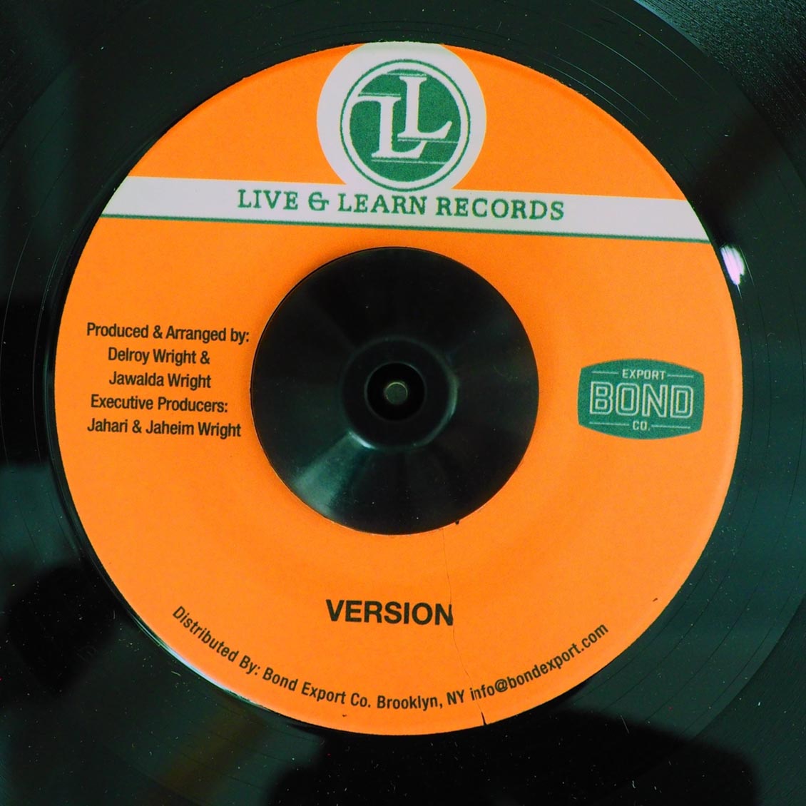 Winston Hussey - Ghettoman Problem  /  Version