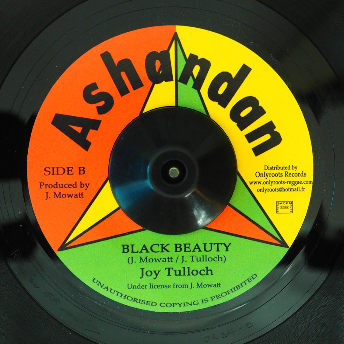 Judy Mowatt - Black Woman  /  Joy Tulloch - Black Beauty