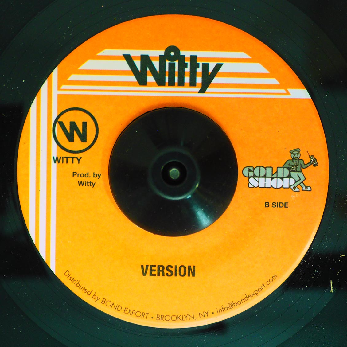 Sammy Dread - Warrior  /  Version (rhythm: "Wayne Smith - E20")