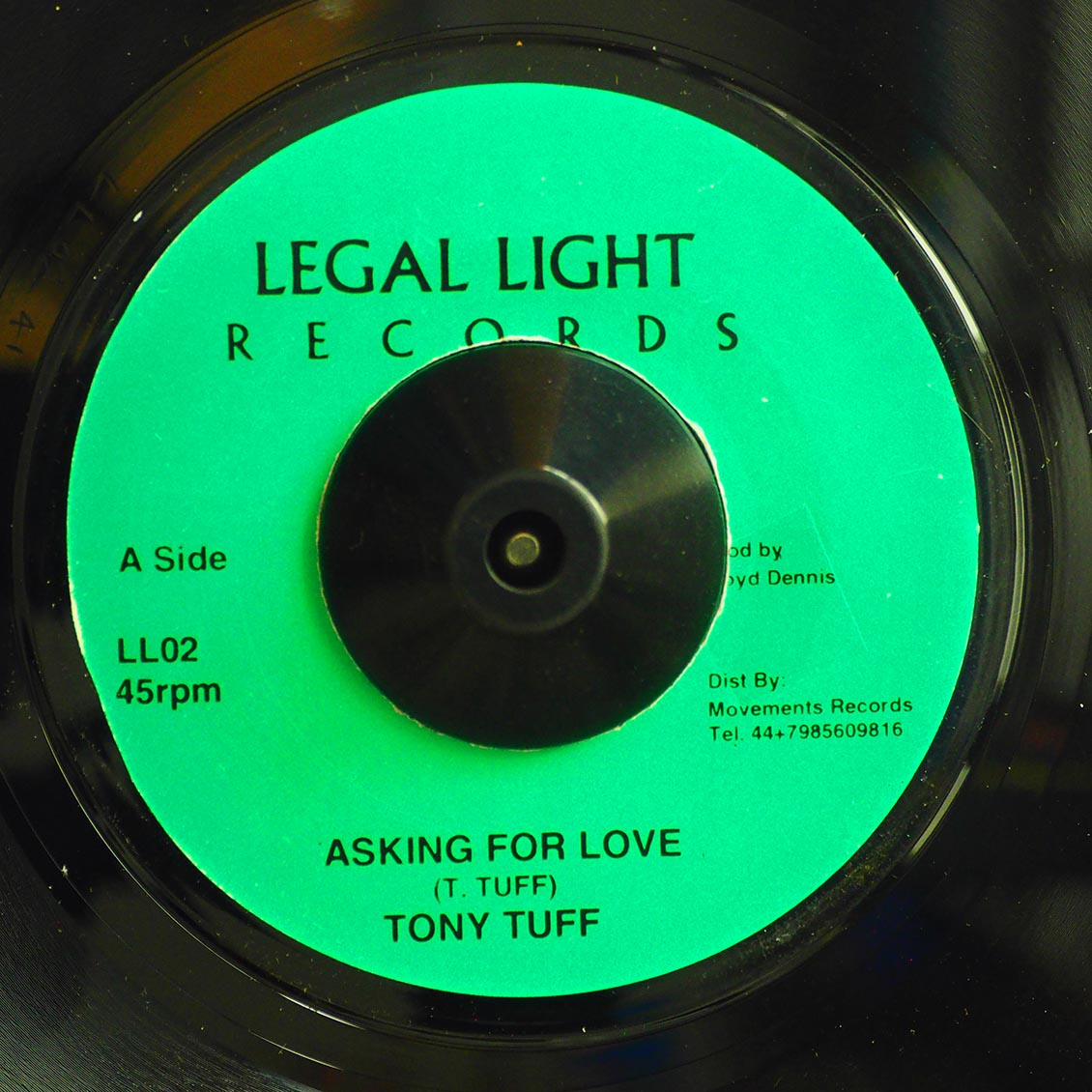 Tony Tuff - Asking For Love  /  Version
