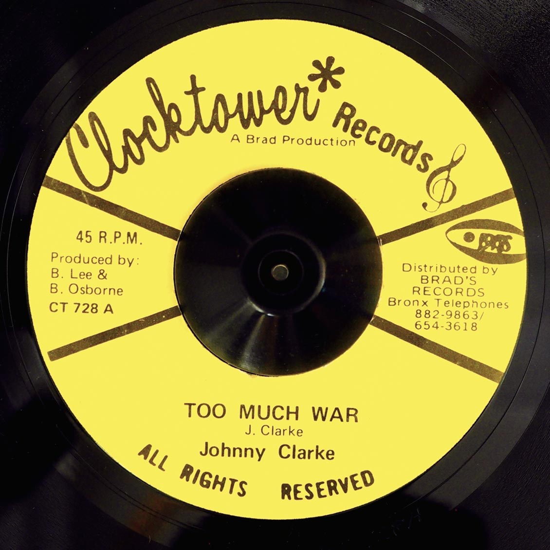 Johnny Clarke - Too Much War  /  The Aggrovators - Straight To Cowboy (orig. press)