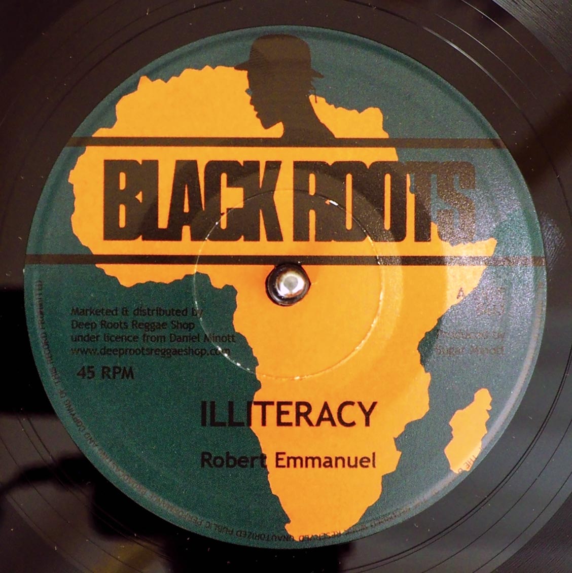 Robert Emmanuel - Illiteracy  /  Progress Road Dub