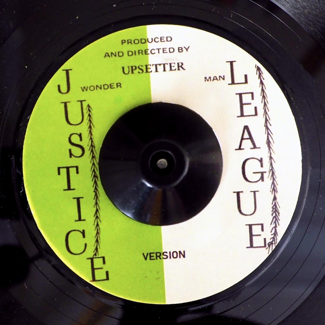 Jr. Murvin - Police & Thieves  /  The Upsetters - Grumbling Dub