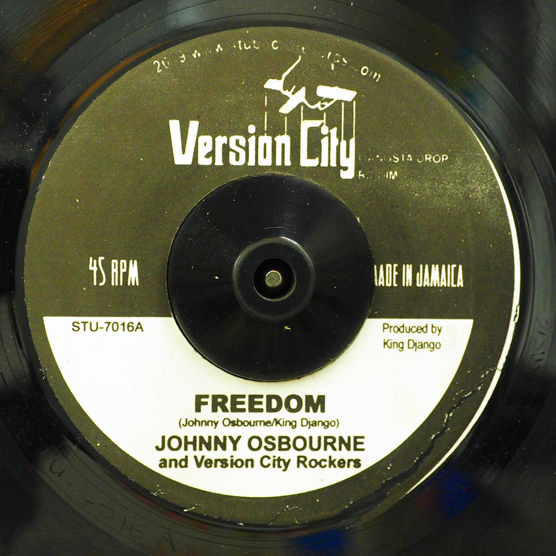 Johnny Osbourne - Freedom  /  Finnigan - Friends
