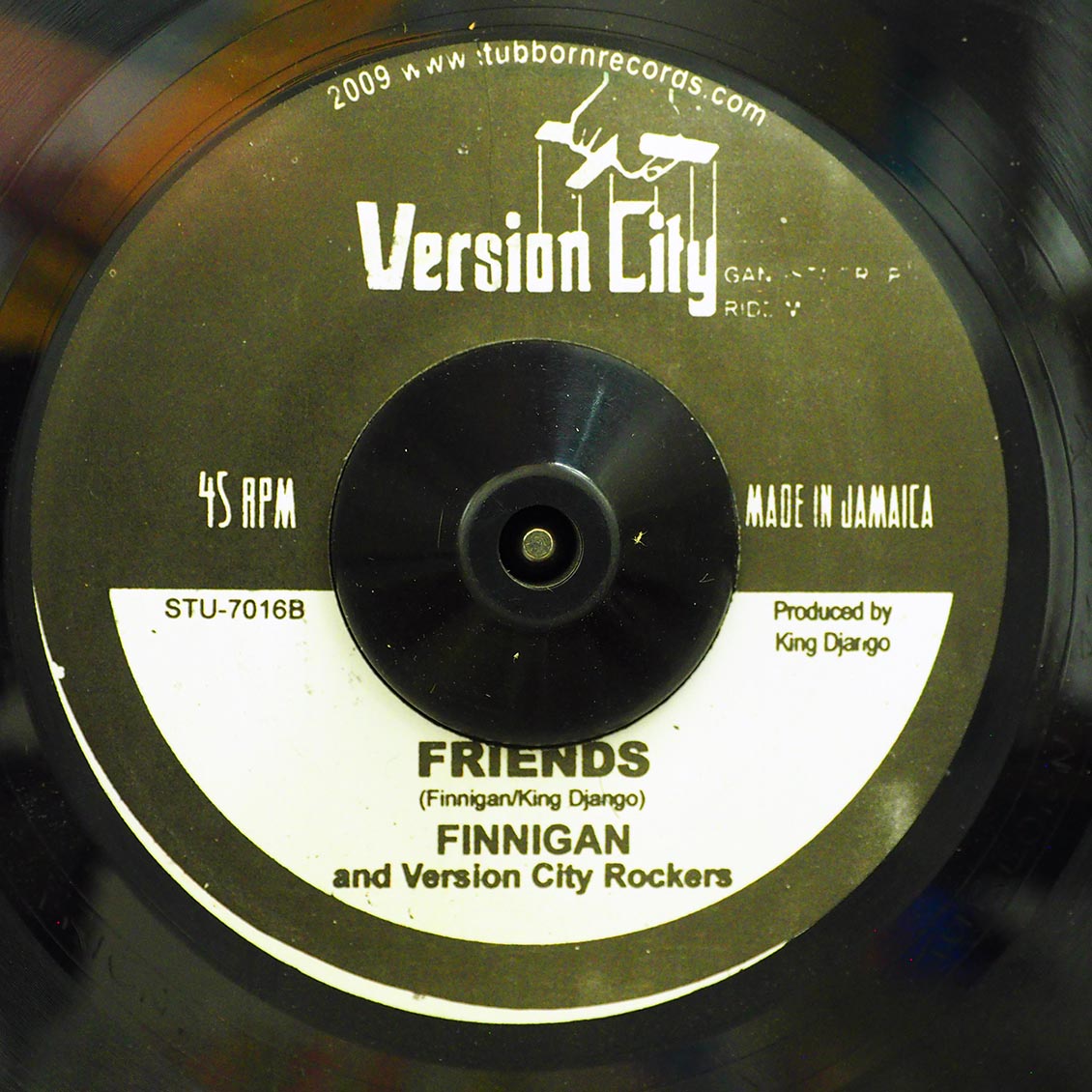 Johnny Osbourne - Freedom  /  Finnigan - Friends