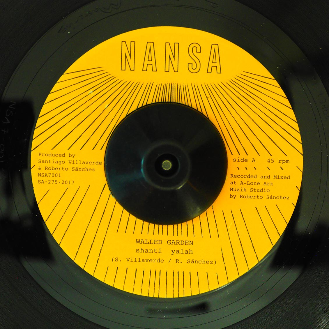 Shanti Yalah - Walled Garden  /  Lone Ark Riddim Force - Dub Version
