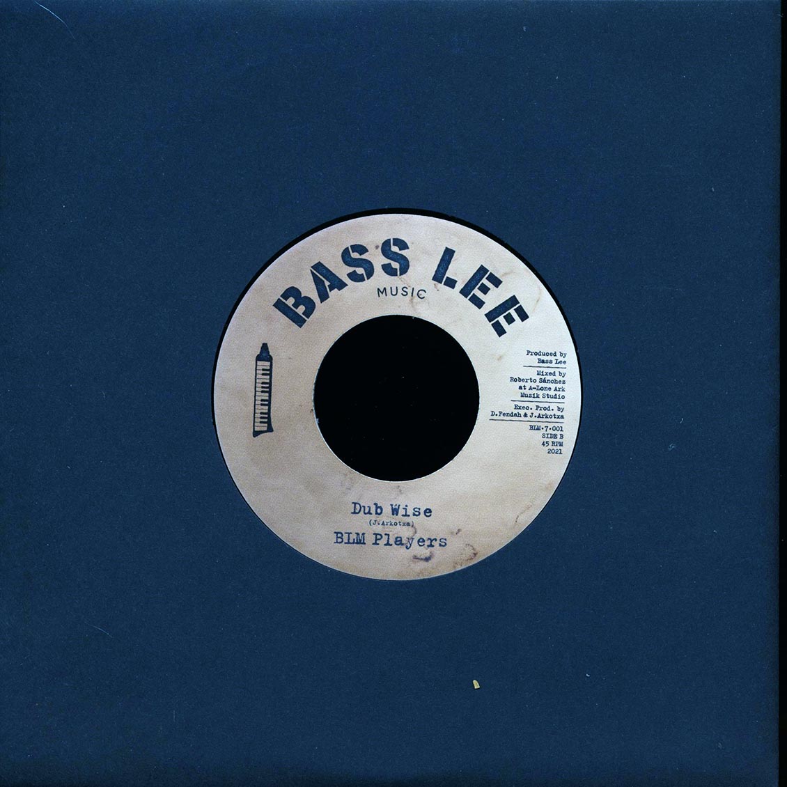David Fendah - More Differernce  /  Bass Lee Music Players, RObero Sanchez (Lone Ark) - Dub Wise