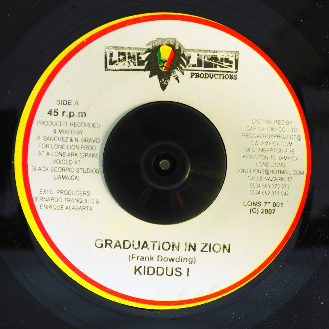 Kiddus I - Graduation In Zion  /  Thriller, Phillip Frazer - Woman A Di Yard (rhythm: "Kiddus I - Graduation In Zion")