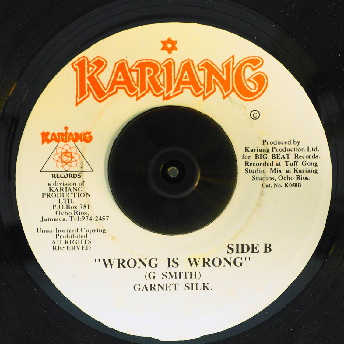 Garnett Silk - Wrong Is Wrong  /  Garnett Silk - Wrong Is Wrong