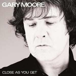 MOORE,GARY - CLOSE AS YOU GET