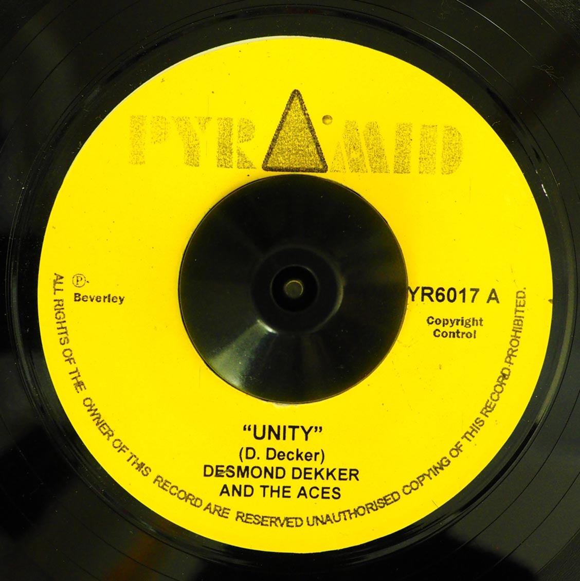Desmond Dekker - Unity  /  Austin Faithful & The Hippies - Ain't That Peculiar
