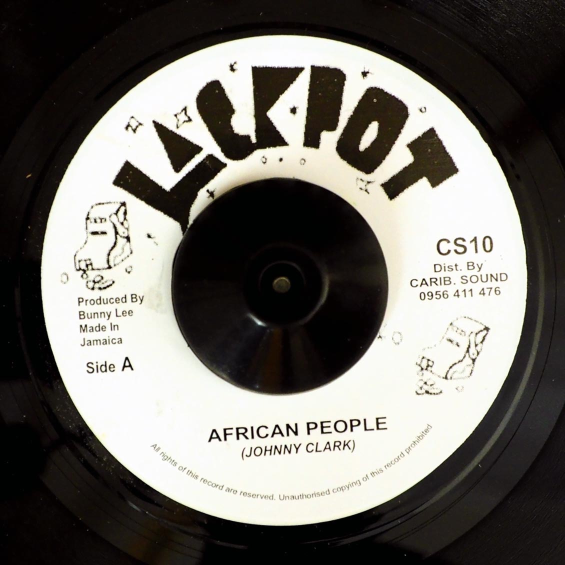 Johnny Clarke - African People  /  Version (rhythm: "Yabby You - Death Trap")