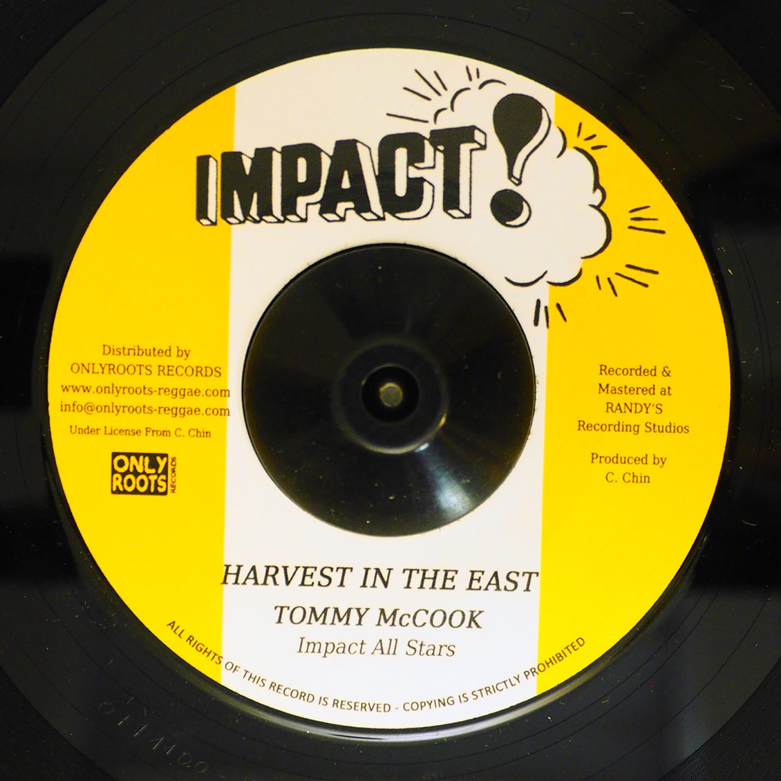 Dennis Brown - Cheater  /  Tommy McCook - Harvest In The East (rhythm: "Dennis Brown - Cheater")